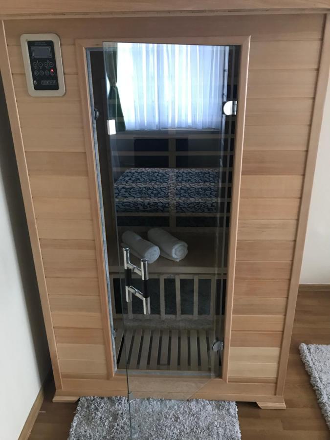 Dany Rose Apartman Apartment เอ็กเกอร์ ภายนอก รูปภาพ